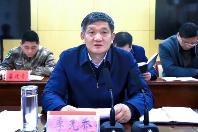 安陆市委常委名单更新，探寻小巷独特风味小店之旅