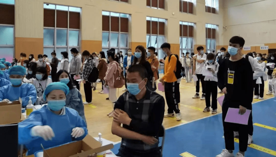 武胜领秀郡最新动态，发展态势及多方观点深度探析